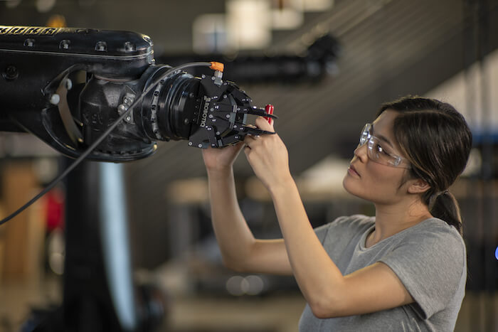 4 industry40trends technicians