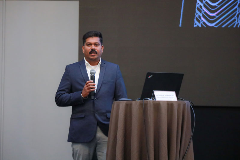 MR.Venkat  Arunachalam, Head of Customer Success, Snaptrude Inc.กล่าวเปิดงาน​